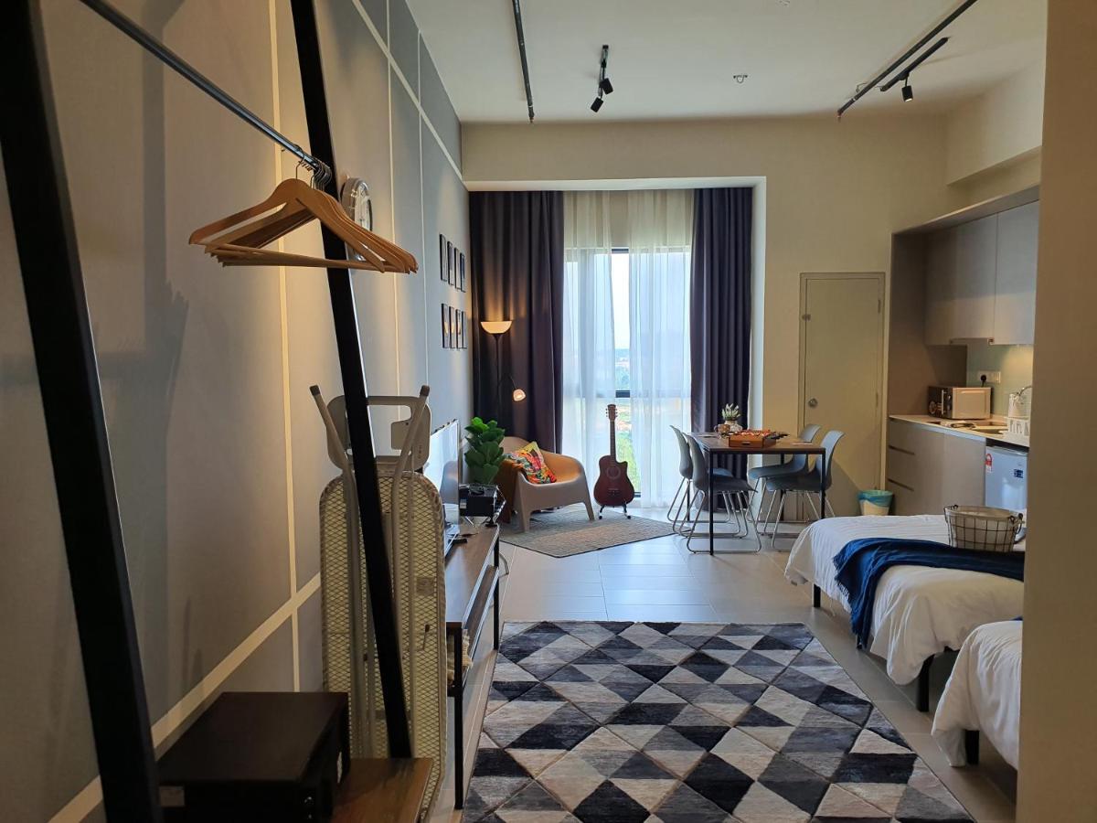 The Perfect Getaway @ Tamarind Suites, Netflix 300Mbps سيبرجايا المظهر الخارجي الصورة